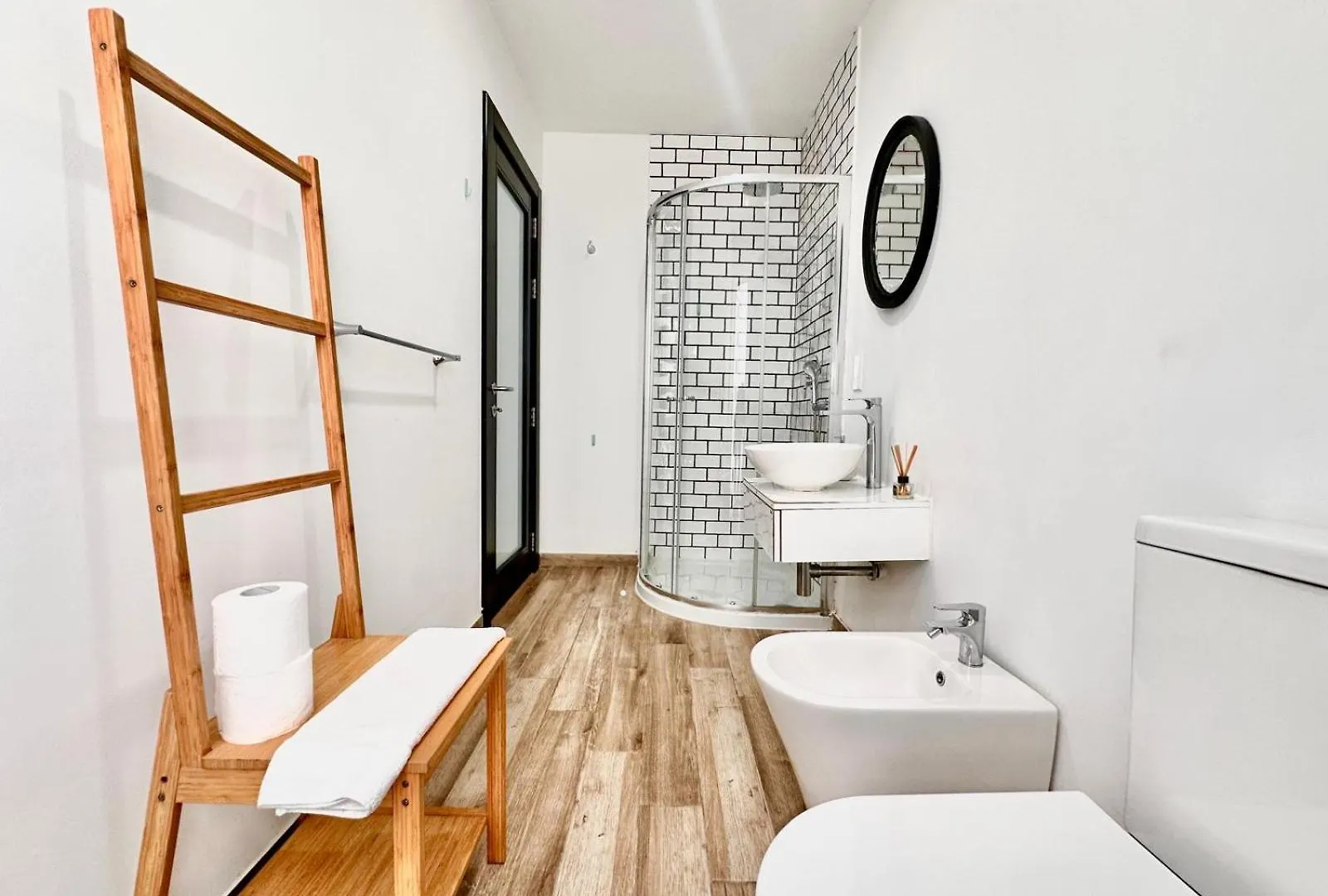 Lovely Retreat Off The Sea Front Gzira Apartment