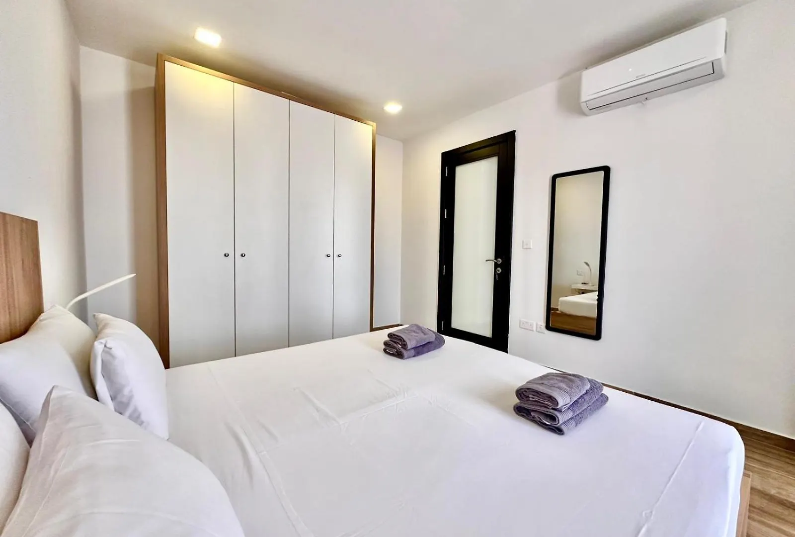 Lovely Retreat Off The Sea Front Gzira